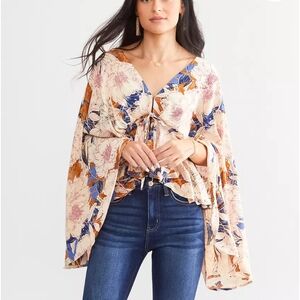 NWOT Band of the Free Floral Tie-Front Blouse